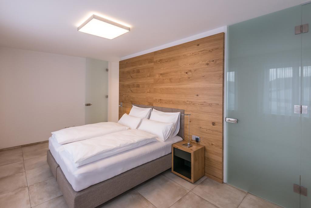 24/7 Zimmer Asten Buitenkant foto